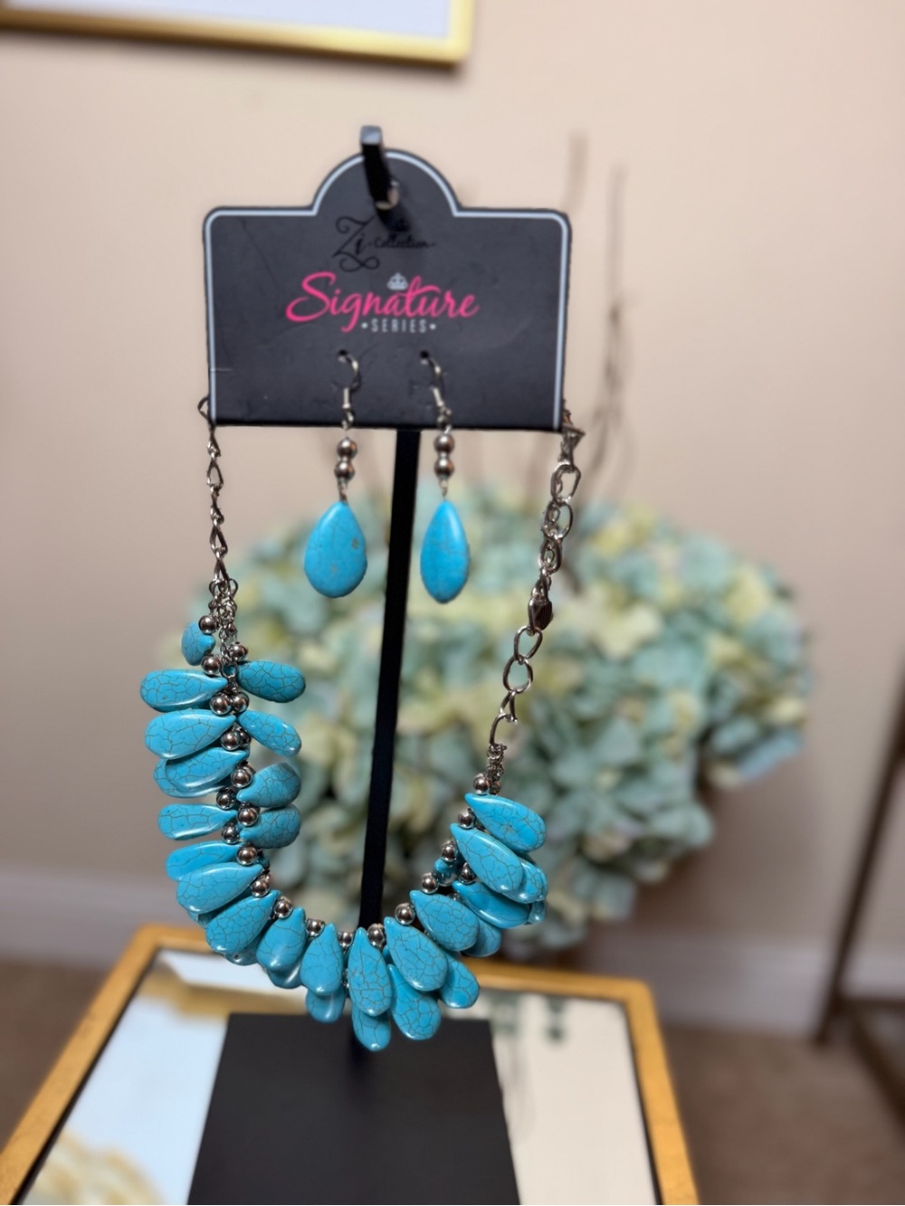 Turquoise Teardrop Necklace & Earring Set